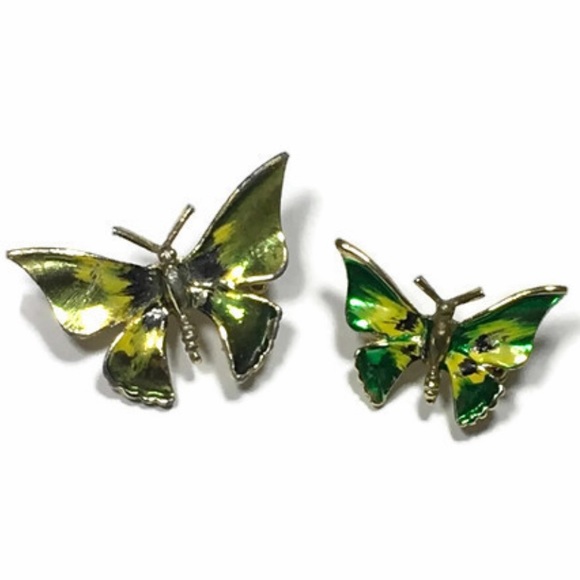 Vintage Jewelry - 💲3/15   Green and Gold colored Butterfly Brooches